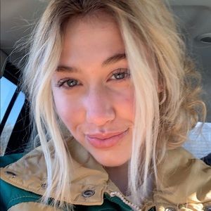 Meet your Posher, Oliviah